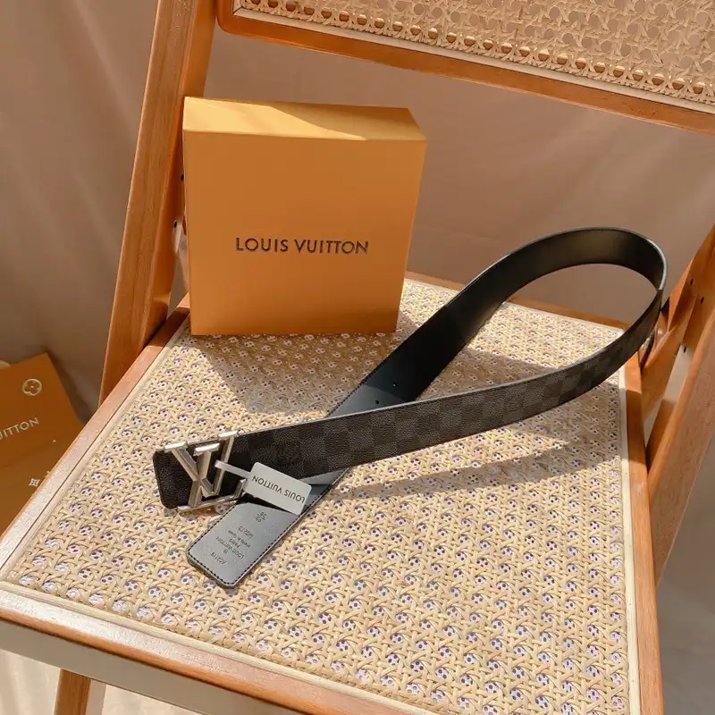 Official FashionRep LV Belts 2210XF0071