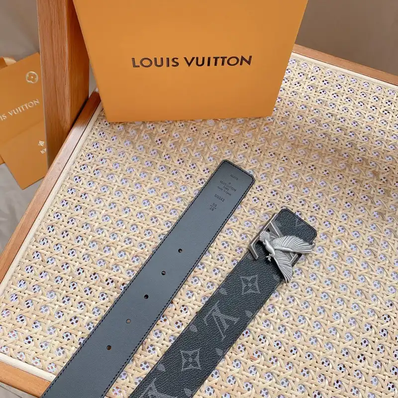 LV Belts 2210XF0073