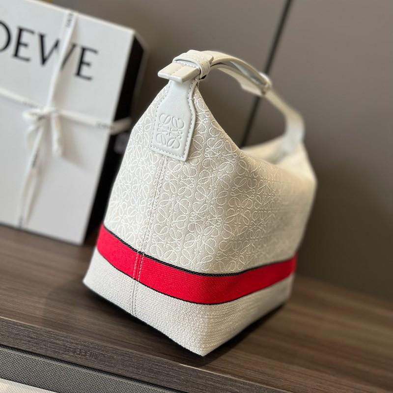 Loewe Bag 2210YA0045