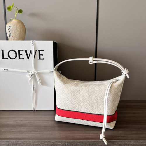 FASH Loewe Bag 2210YA0046