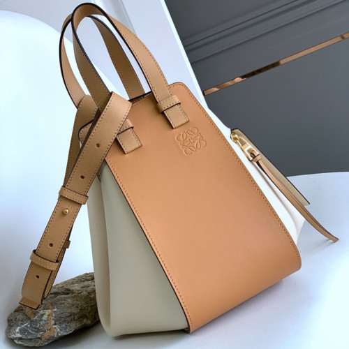 FASH Loewe Bag 2210YA0051