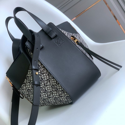 FASH Loewe Bag 2210YA0052