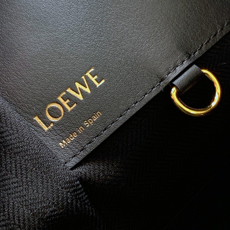 Loewe Bag 2210YA0052