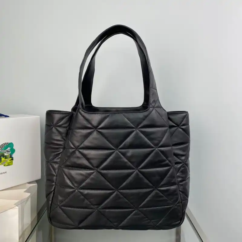 Prada Bag 2210YA0054