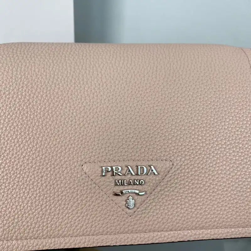 Prada Bag 2210YA0056