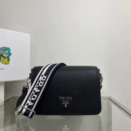 Prada Bag 2210YA0060