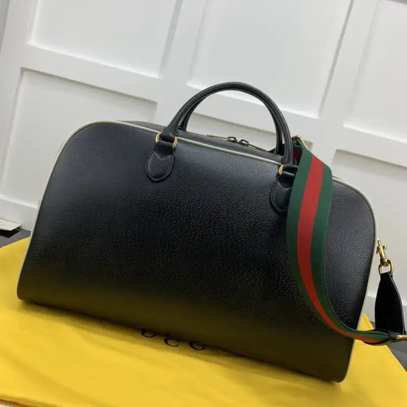 FASH Gucci Bag 2210YA0063