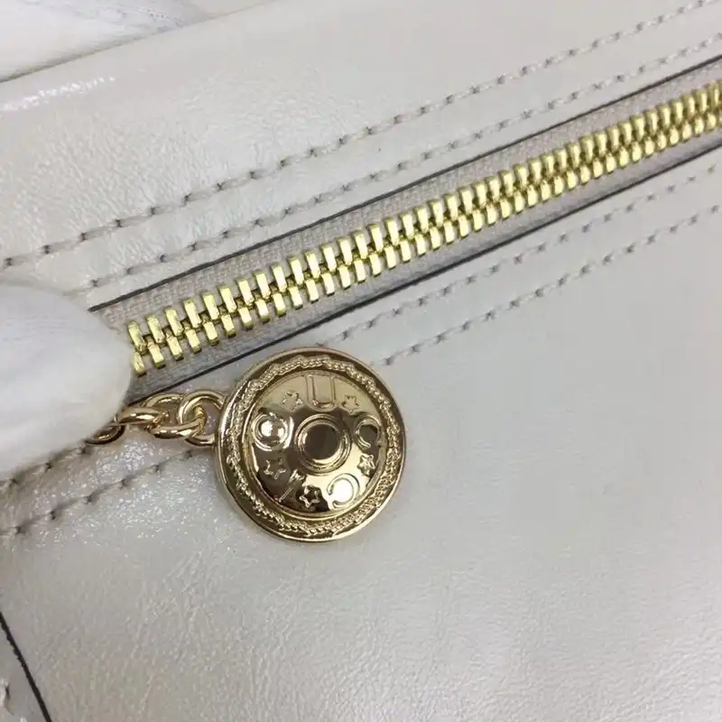 Affordable Gucci Bag 2210YA0066