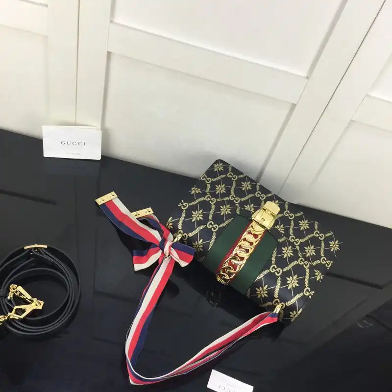 Gucci Bag 2210YA0071