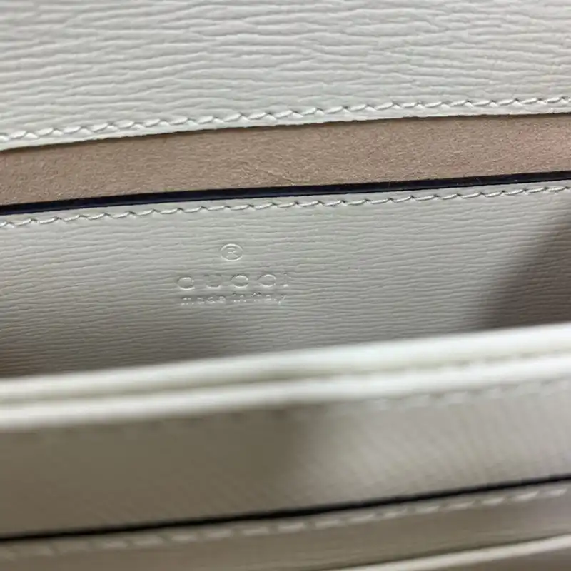 Gucci Bag 2210YA0077