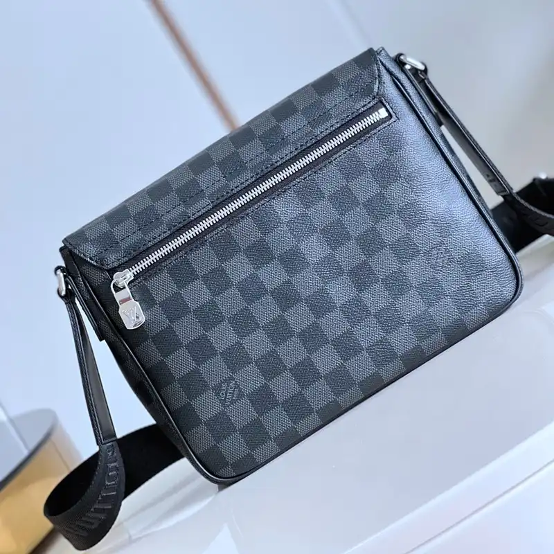 LV Bag 2210YA0089