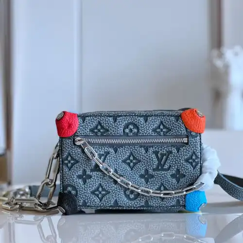 LV Bag 2210YA0108