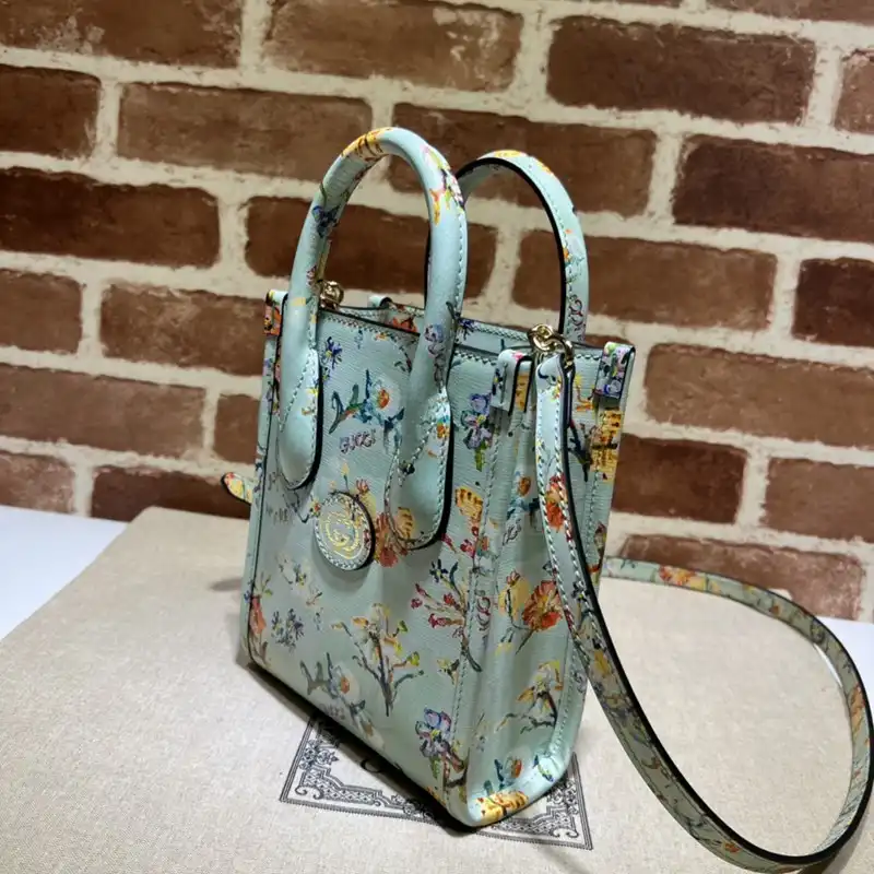 Cheap Gucci Bag 2210YA0117