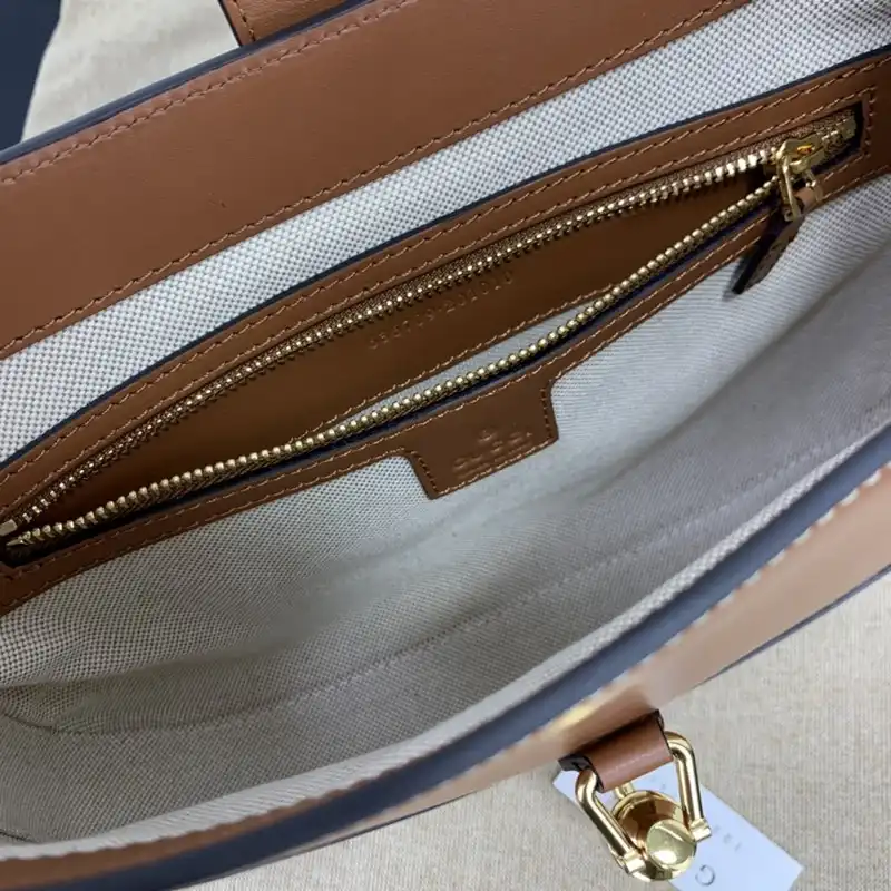 Cheap Gucci Bag 2210YA0137