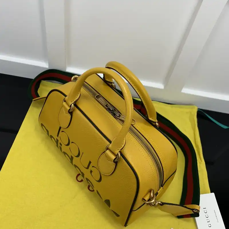 Cheap Gucci Bag 2210YA0141