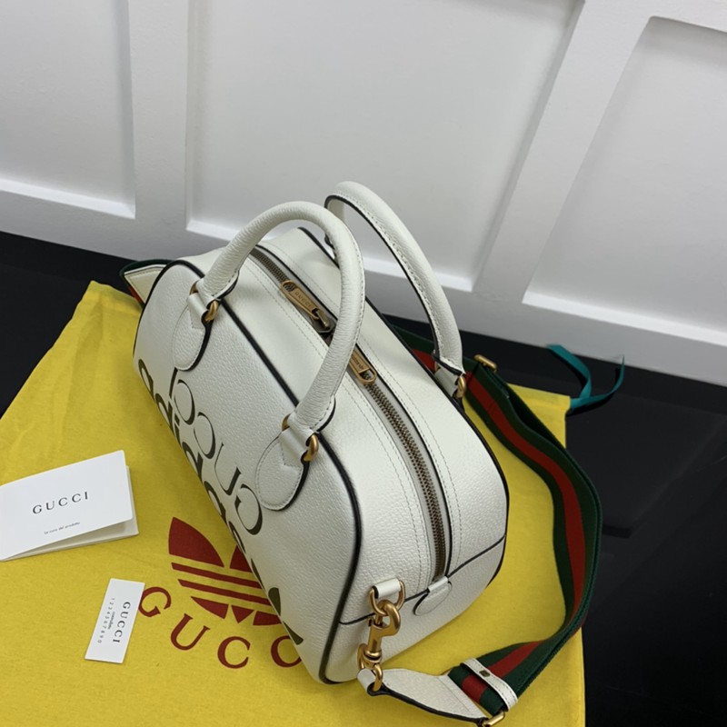 FASH Gucci Bag 2210YA0142