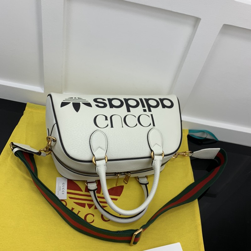 FASH Gucci Bag 2210YA0142