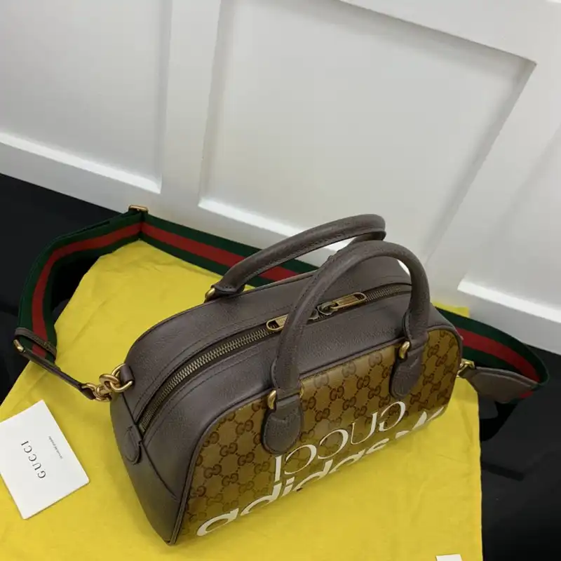 Cheap Gucci Bag 2210YA0144