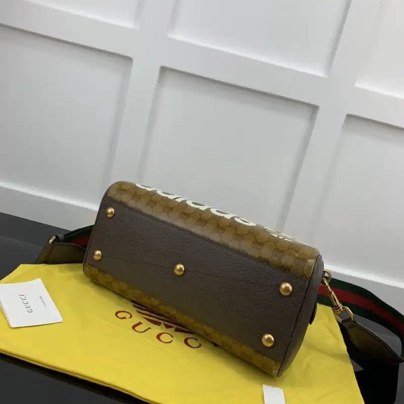 Gucci Bag 2210YA0144