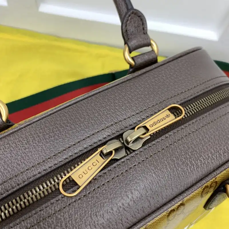 Gucci Bag 2210YA0144