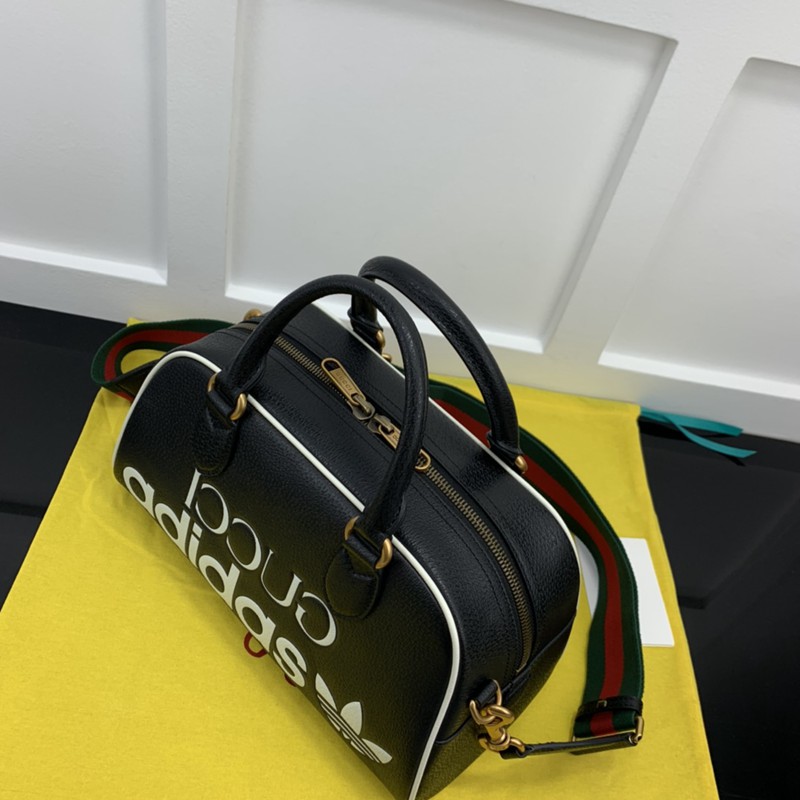 FASH Gucci Bag 2210YA0145