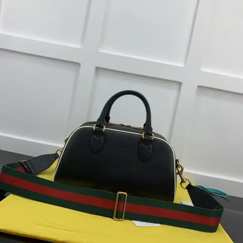 Cheap Gucci Bag 2210YA0145