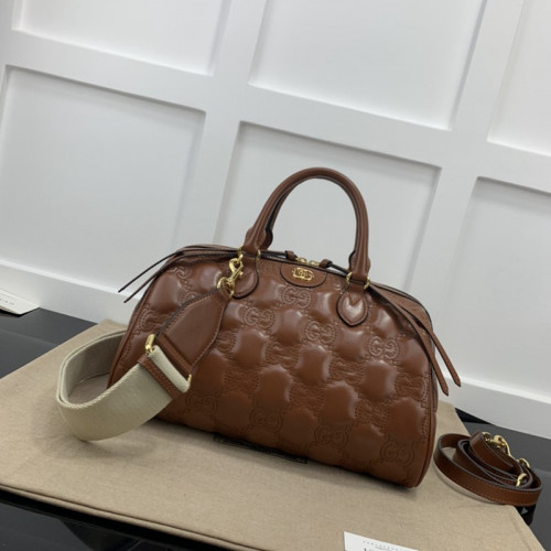 FASH Gucci Bag 2210YA0156