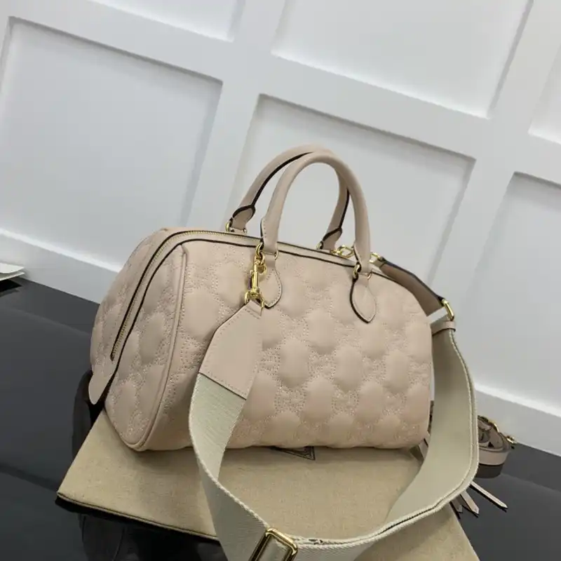 Cheap Gucci Bag 2210YA0157