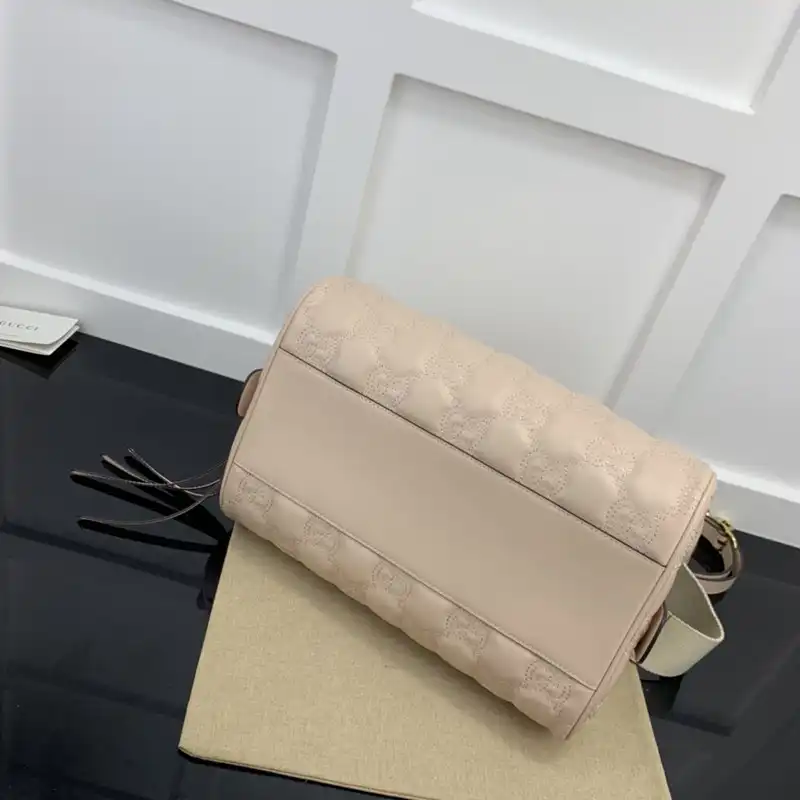 Cheap Gucci Bag 2210YA0157