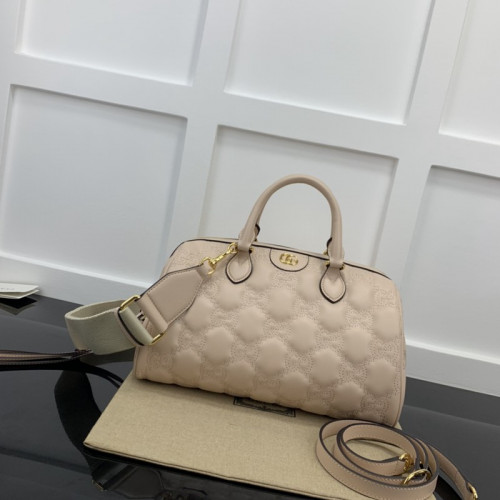 FASH Gucci Bag 2210YA0157