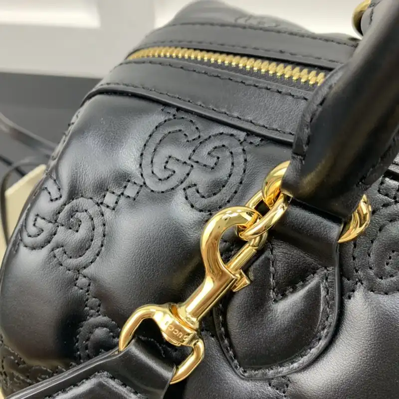 Cheap Gucci Bag 2210YA0158