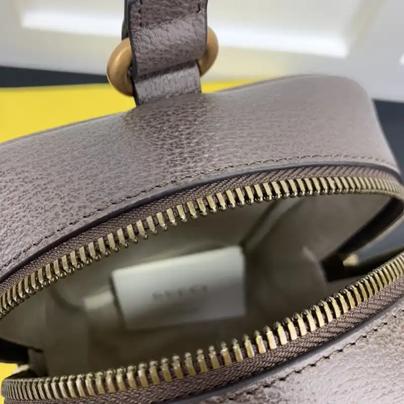 Cheap Gucci Bag 2210YA0159