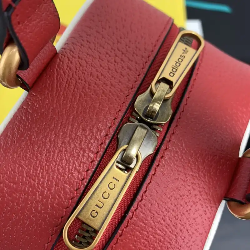 Gucci Bag 2210YA0160