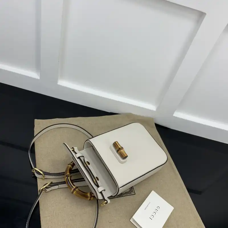 Cheap Gucci Bag 2210YA0164