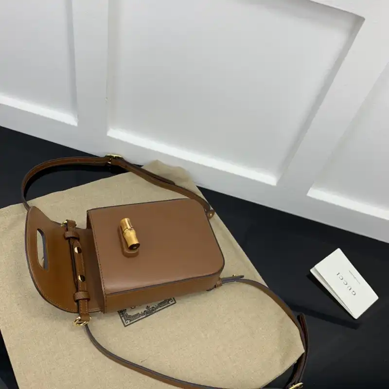 Cheap Gucci Bag 2210YA0166