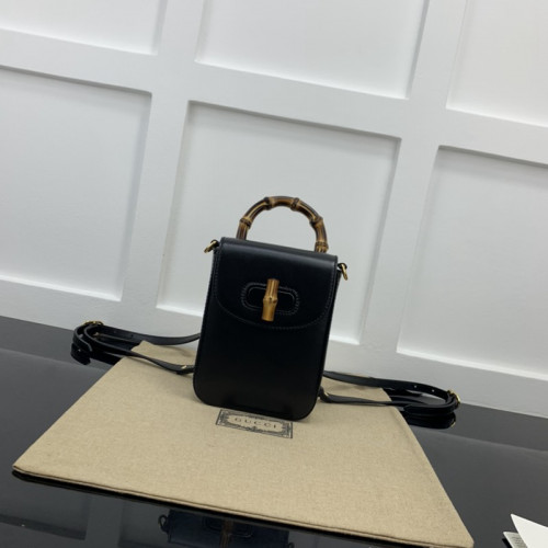 FASH Gucci Bag 2210YA0168