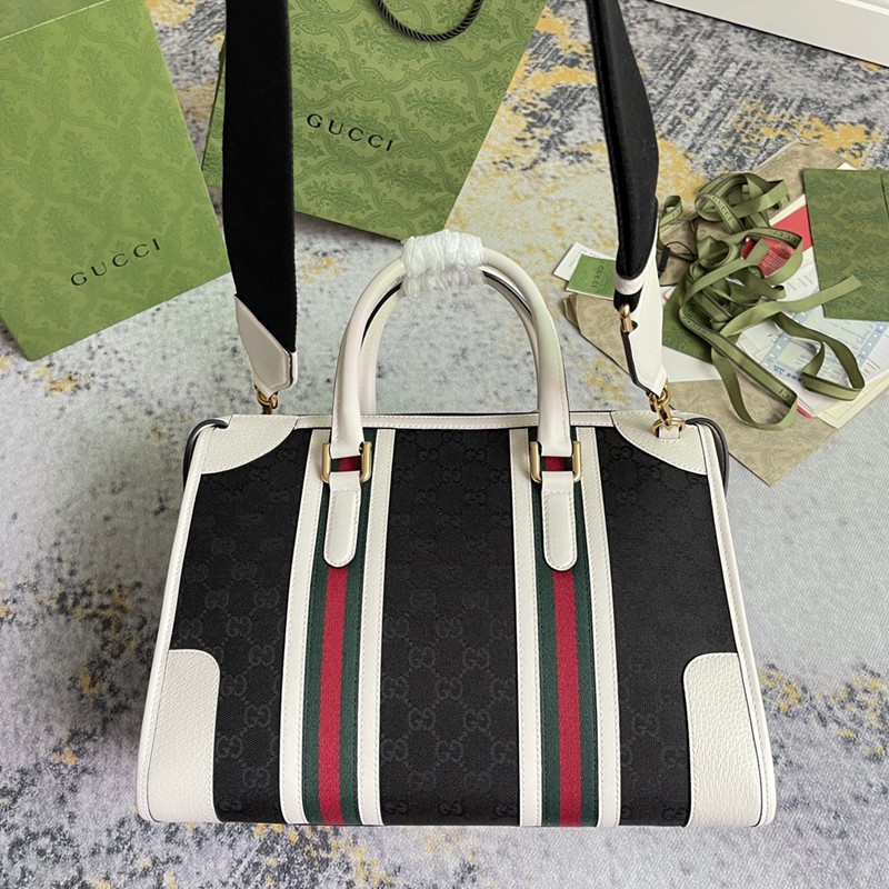 FASH Gucci Bag 2211DJ0001