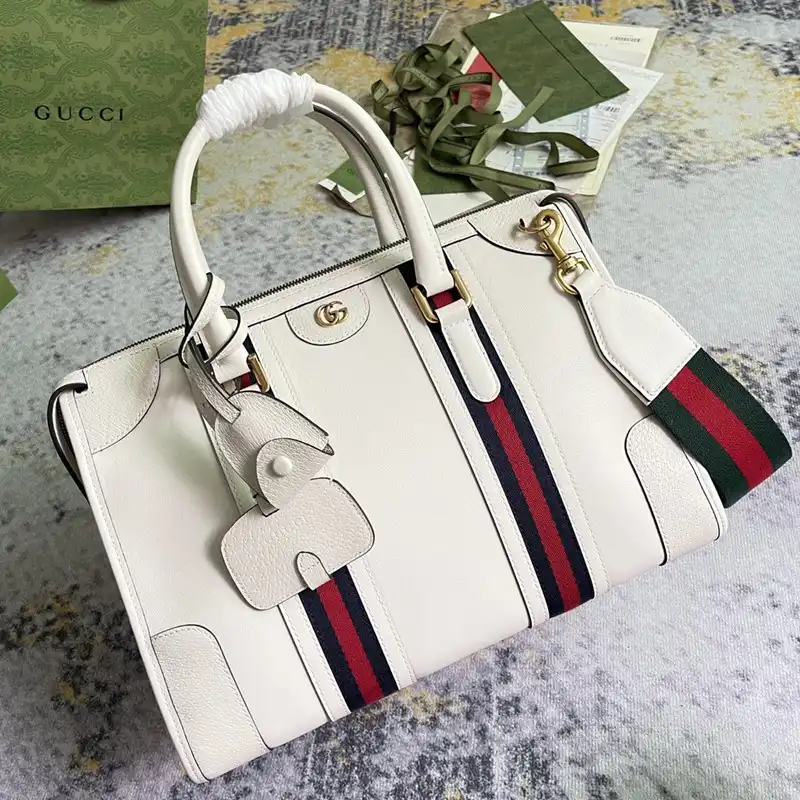 Gucci Bag 2211DJ0004