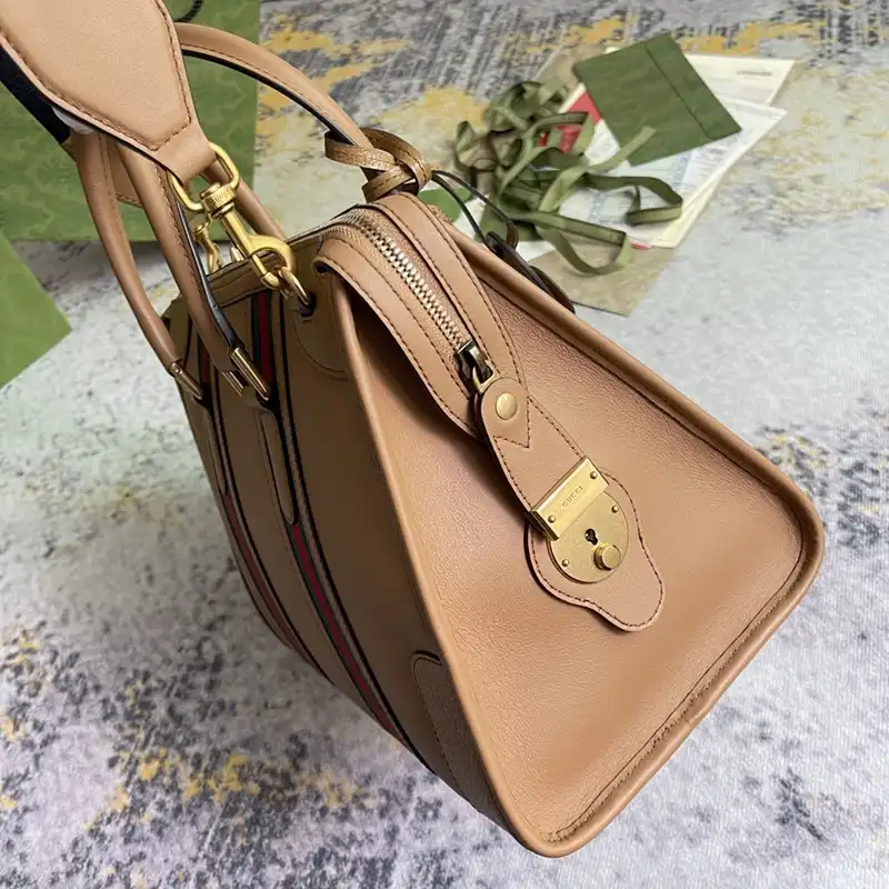 Gucci Bag 2211DJ0005