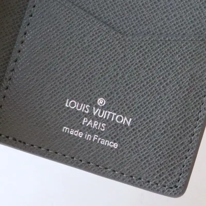 FASH LOUIS VUITTON Bag 2211DJ0012