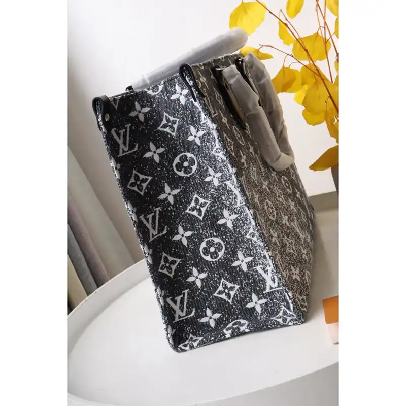 Fashionrepsfam ru LV Bag 2211DJ0032