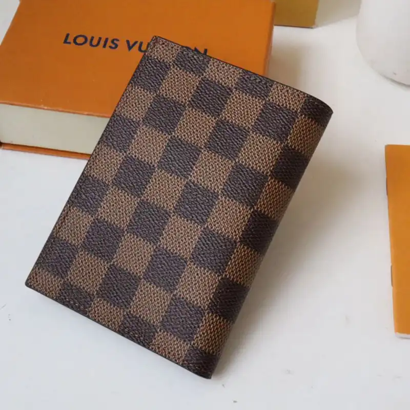 LV Bag 2211DJ0036