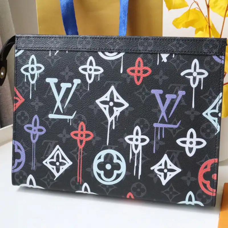 LV Bag 2211DJ0048