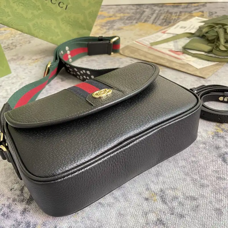 Gucci Bag 2211DJ0050