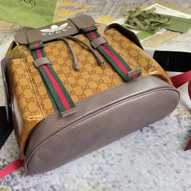 Gucci Bag 2211DJ0054