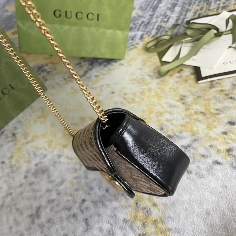 Fashionrep Gucci Bag 2211DJ0062