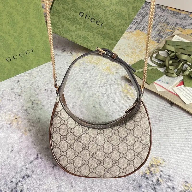 Gucci Bag 2211DJ0067