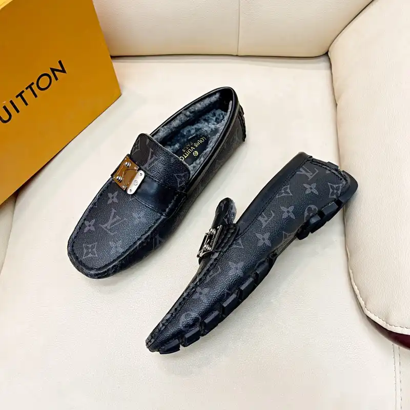 Fashionrepsfam ru LV Shoes 2211PZ0012