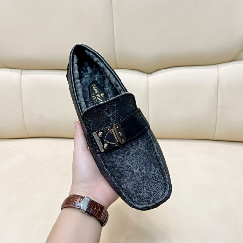 LV Shoes 2211PZ0012