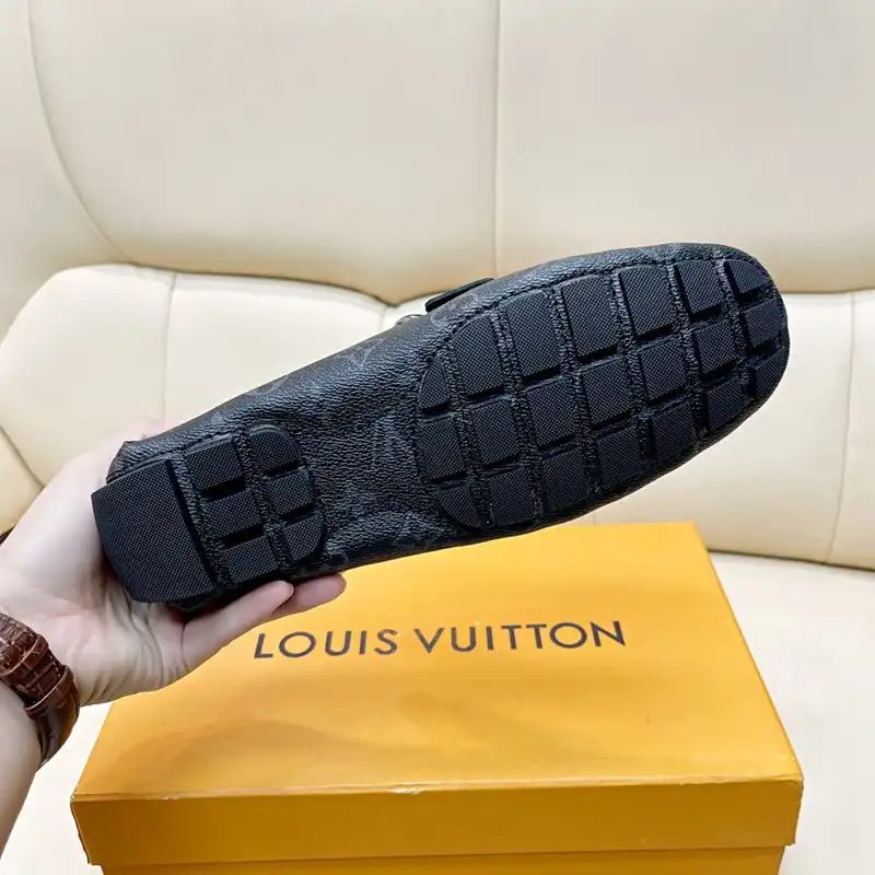 Fashionrepsfam ru LV Shoes 2211PZ0012